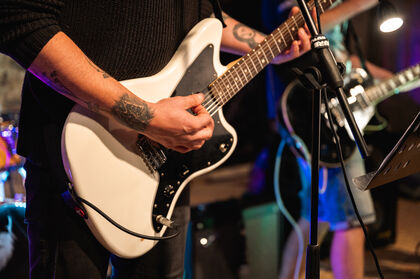 Cizí peří koncert